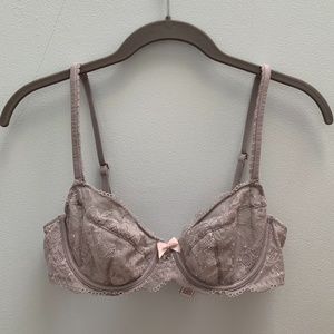 Victoria's Secret Lavender Lace Bra
